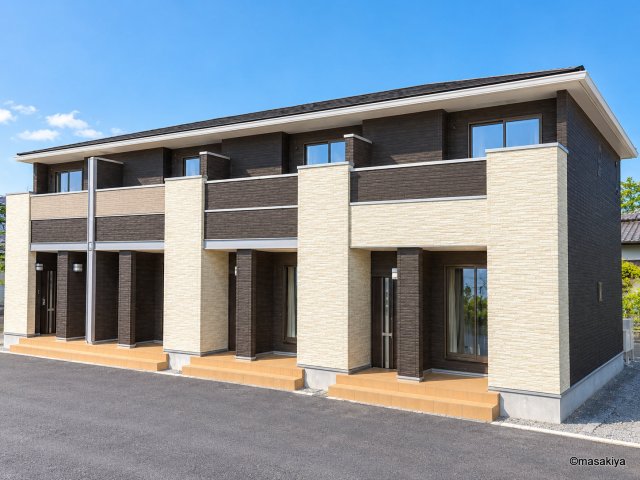 建物外観　写真は同じ建築会社の同タイプのものです。参考にご覧ください。