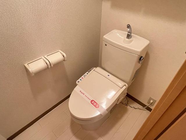 トイレ　シャワー付トイレ