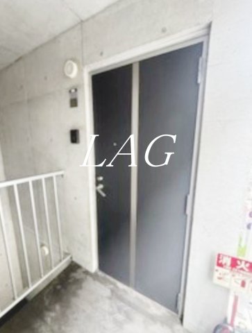 玄関　玄関です。