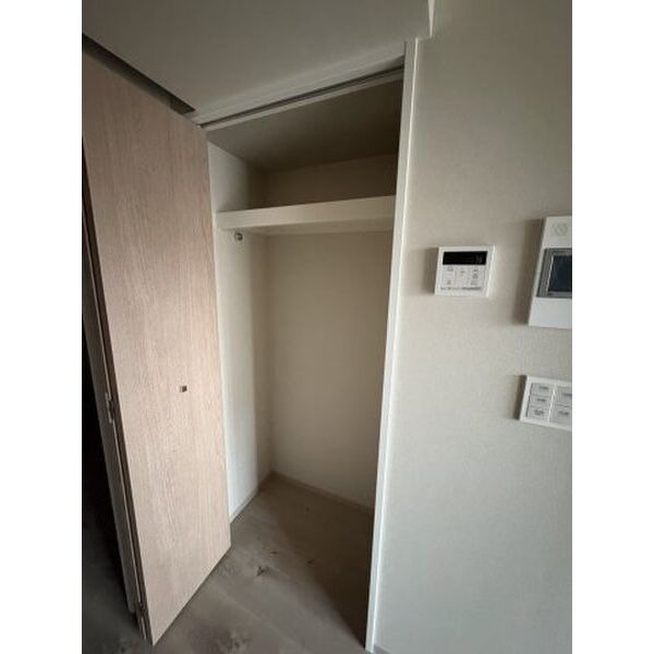 セキュリティ　収納