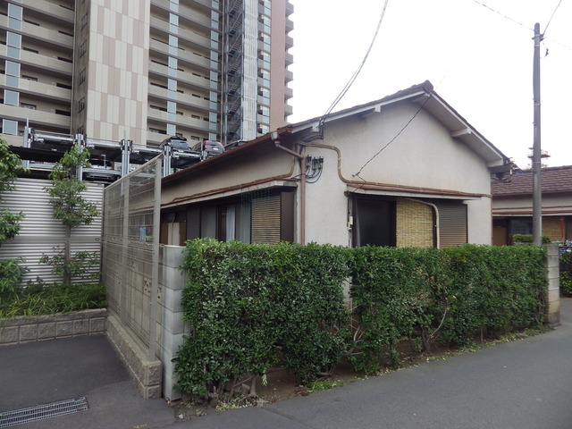 東町貸家の建物外観