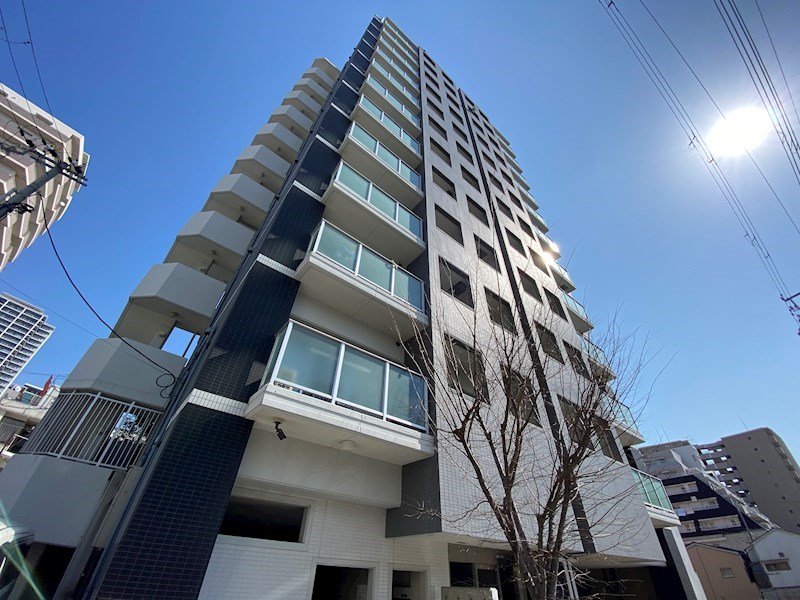 神戸市中央区花隈町のマンションの建物外観