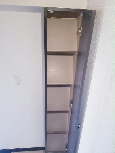 玄関　※写真と現状が異なる場合は現状を優先