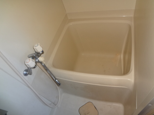 バス・シャワールーム　浴室