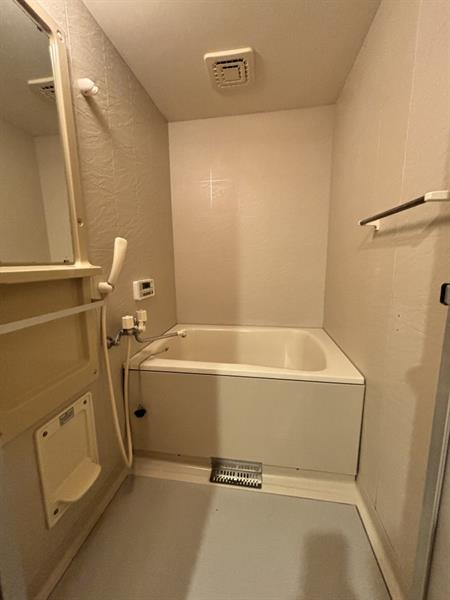 バス・シャワールーム　風呂