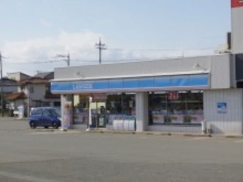 コンビニ　ローソン丸岡羽埼店（コンビニ）まで700m