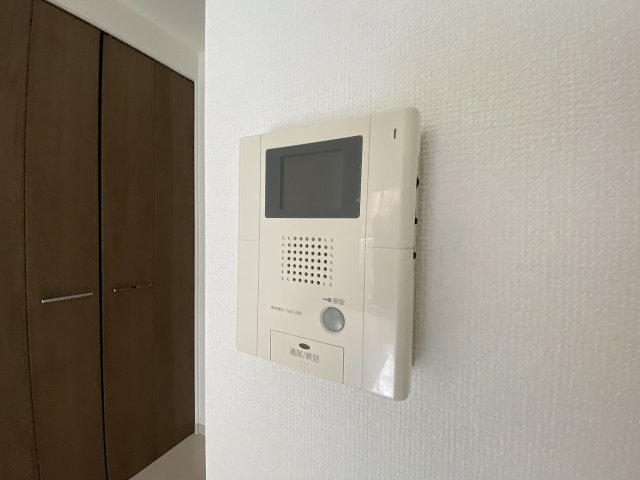 セキュリティ　モニターホンで安心