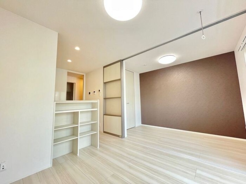 居室・リビング　図面と現状に相違がある場合には現状を優先