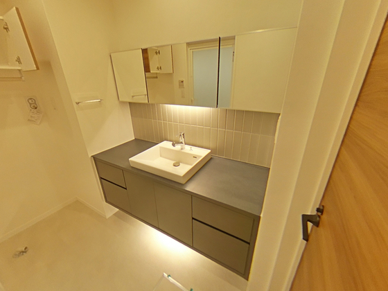 洗面設備　※別部屋の写真です