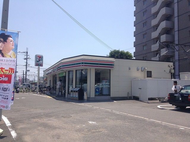 コンビニ　セブン-イレブン天神川三条店（コンビニ）まで424m