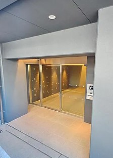 エントランス　エントランス