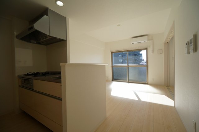 居室・リビング　使いやすい居間です