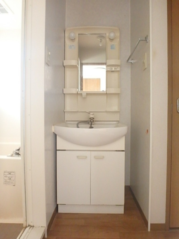 洗面設備　図面と現状に相違がある場合には現状を優先