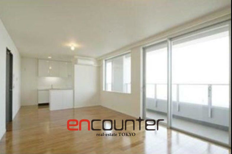 居室・リビング　※同マンション別室参考写真