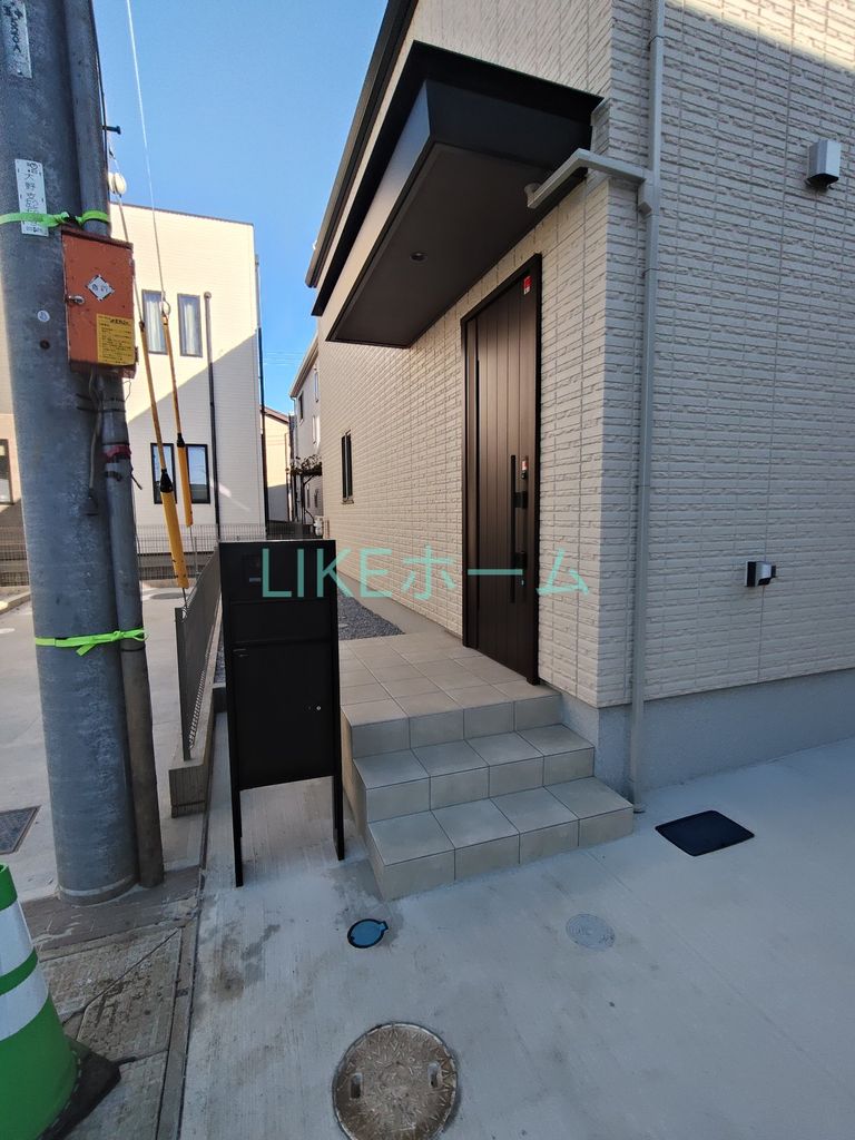 エントランス　エントランス