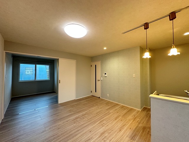 居室・リビング　☆11.2帖の広々としたリビングです！