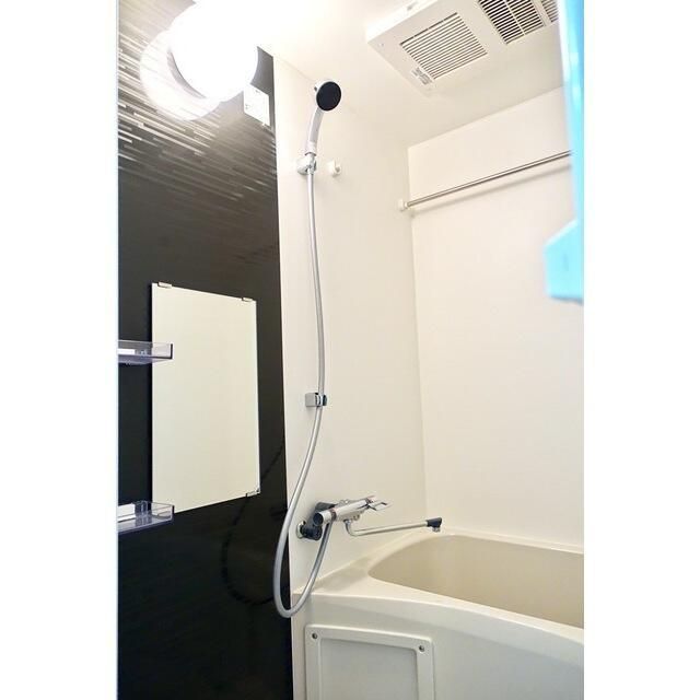 バス・シャワールーム　☆ゆったりくつろげるお風呂☆