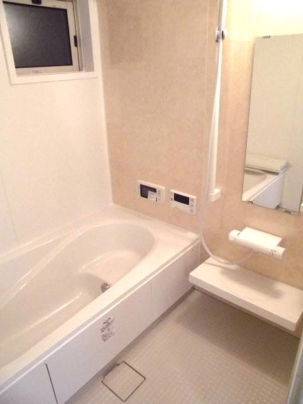 バス・シャワールーム　図面と現状に相違がある場合には現状を優先