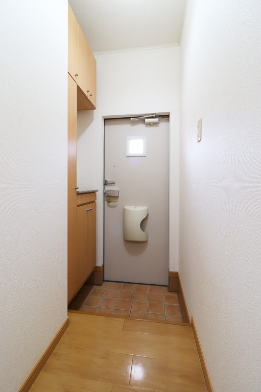 玄関　図面と現状に相違がある場合には現状を優先