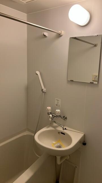 バス・シャワールーム　同建物別部屋参考