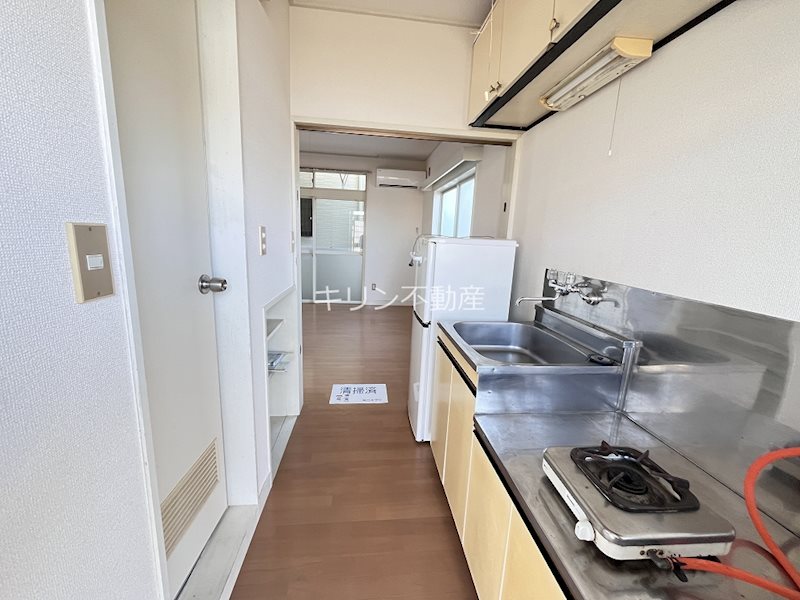 玄関　同建会社同モデル。