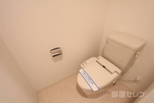 トイレ　ウォシュレットも付いています