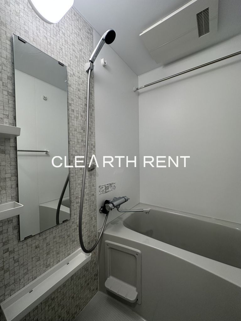 バス・シャワールーム　同タイプ別住戸写真となります。現況と異なる場合がございます。