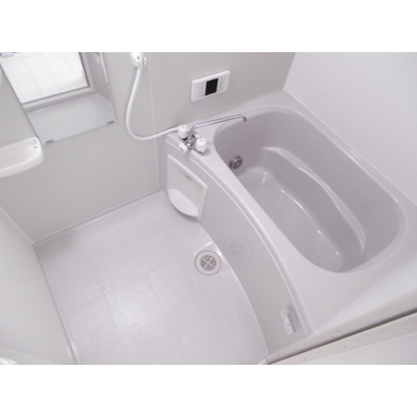 バス・シャワールーム　追い焚き機能付き