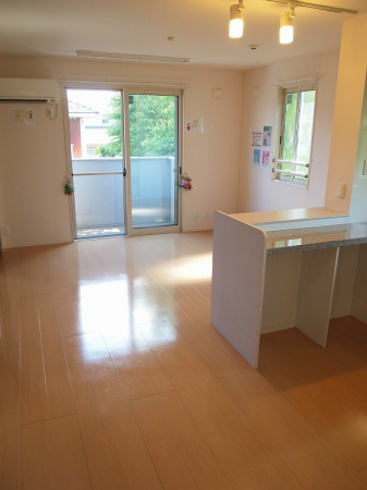 居室・リビング　明るい室内です。