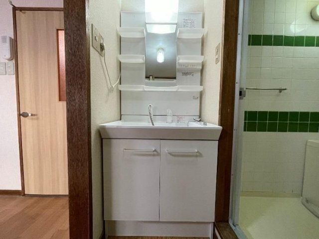 洗面設備　２０２号室の写真