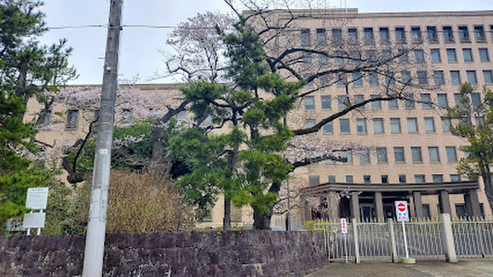 役所　仙台地方裁判所（役所）まで850m