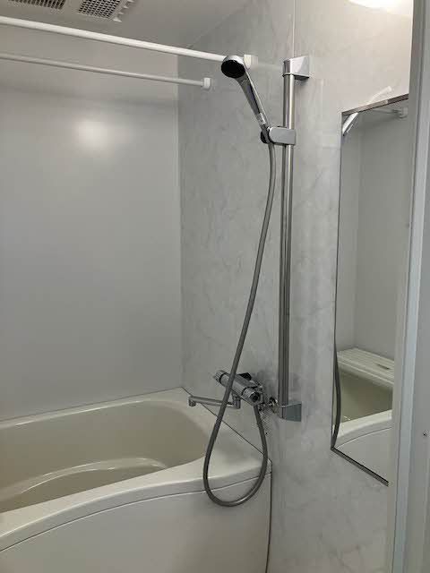 バス・シャワールーム　浴室