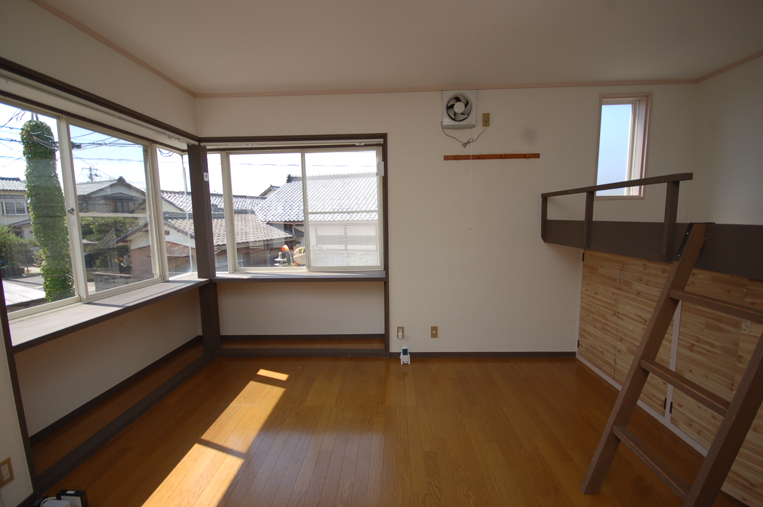 居室・リビング　101号室写真