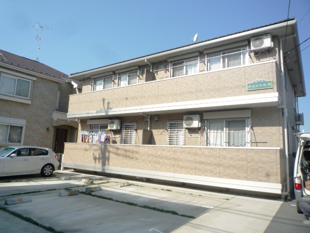 建物外観　全戸南向き角部屋・大和ハウス施工