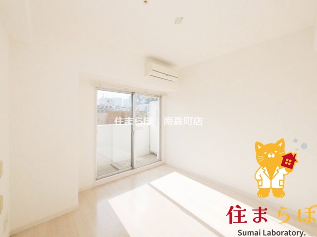 居室・リビング　「“合う暮らし”を、LINEで一緒に描こう。」