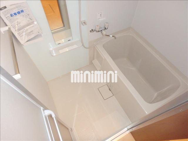 バス・シャワールーム　浴室とおトイレは別室です。