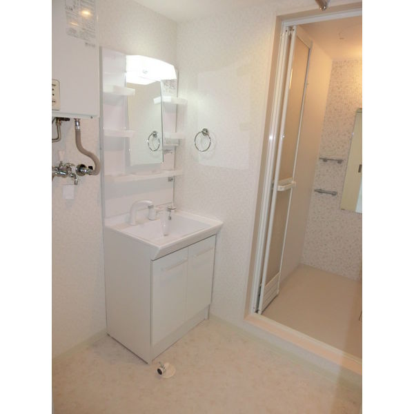 洗面設備　朝の身支度もこれがあれば安心♪