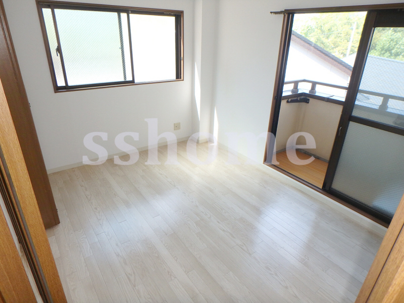 居室・リビング　きれいなお部屋です☆