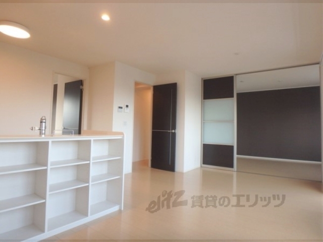 居室・リビング　リビング