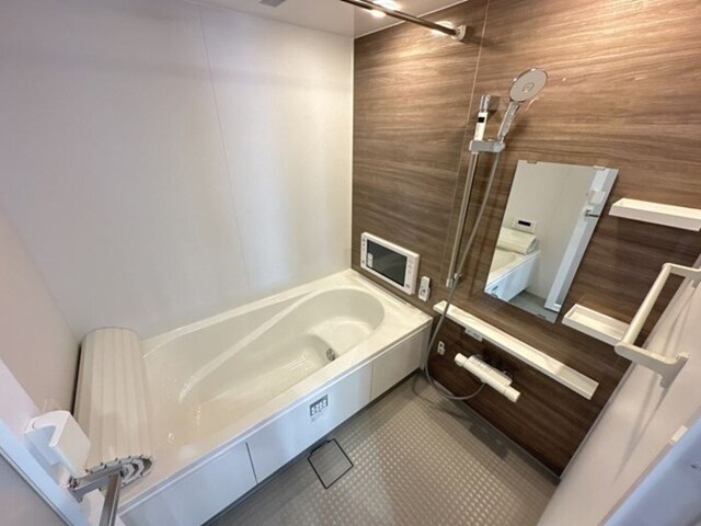 バス・シャワールーム　浴室