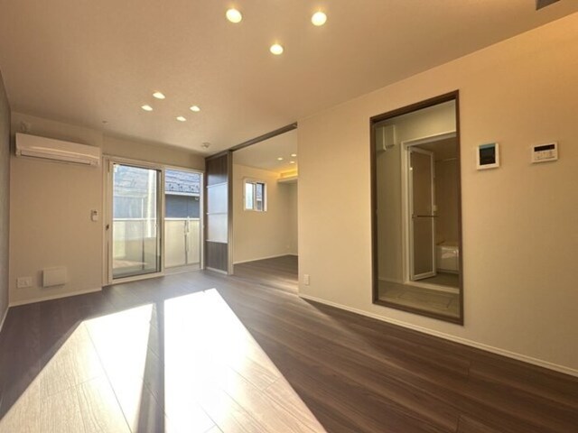 居室・リビング　リビング