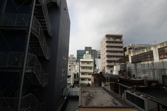 バルコニー　※他部屋のお写真になります