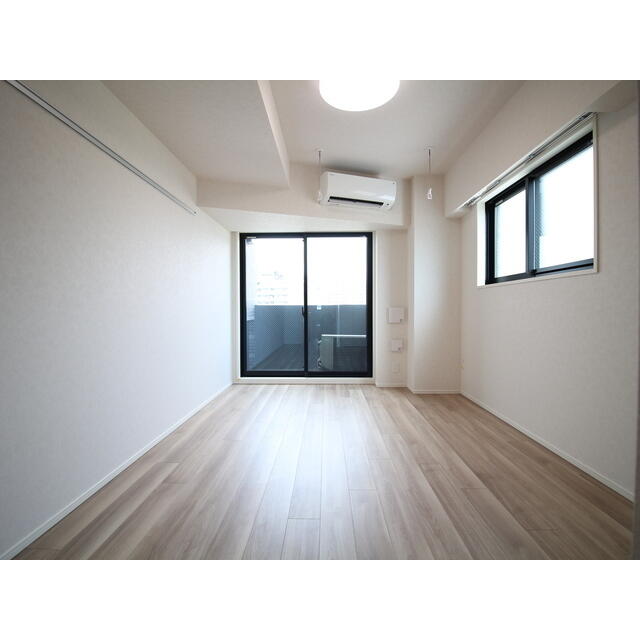 居室・リビング　洋室約8.5帖