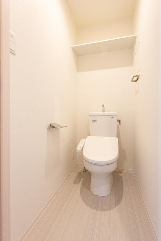 トイレ　写真は別室のものです