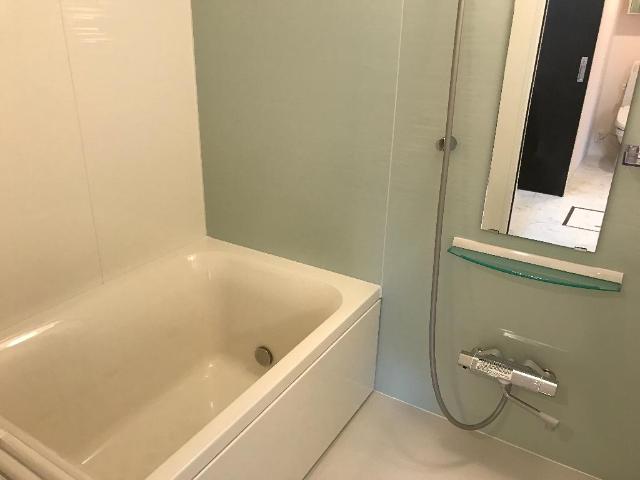 バス・シャワールーム　バス