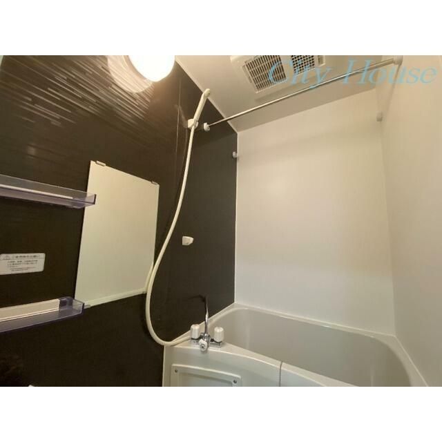 バス・シャワールーム　★同施工会社イメージ画像です★