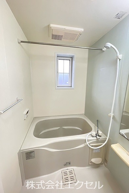 バス・シャワールーム　追炊き機能完備です。