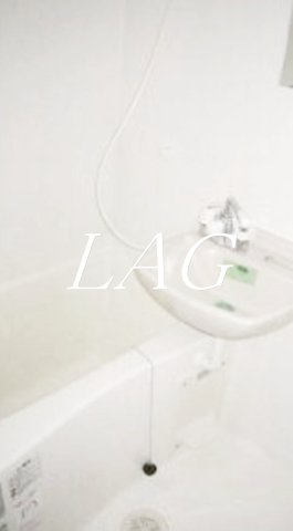 バス・シャワールーム　お風呂です。