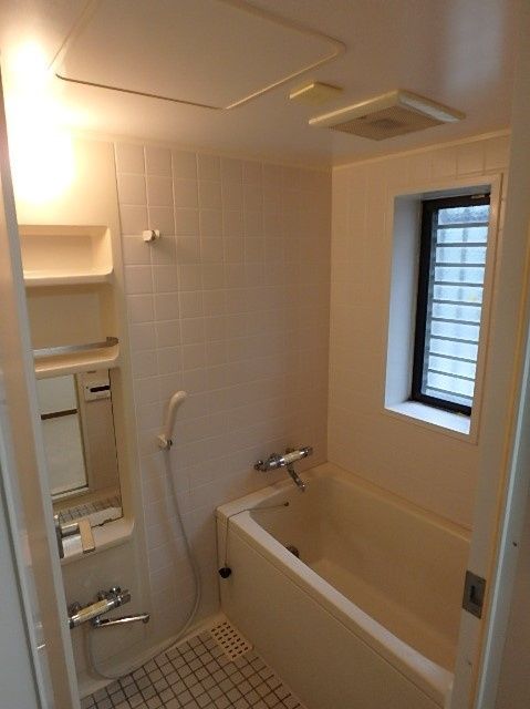 バス・シャワールーム　参考写真です