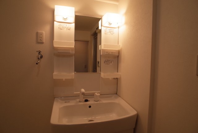 洗面設備　シャンプー&ドレッサー（イメージ写真）